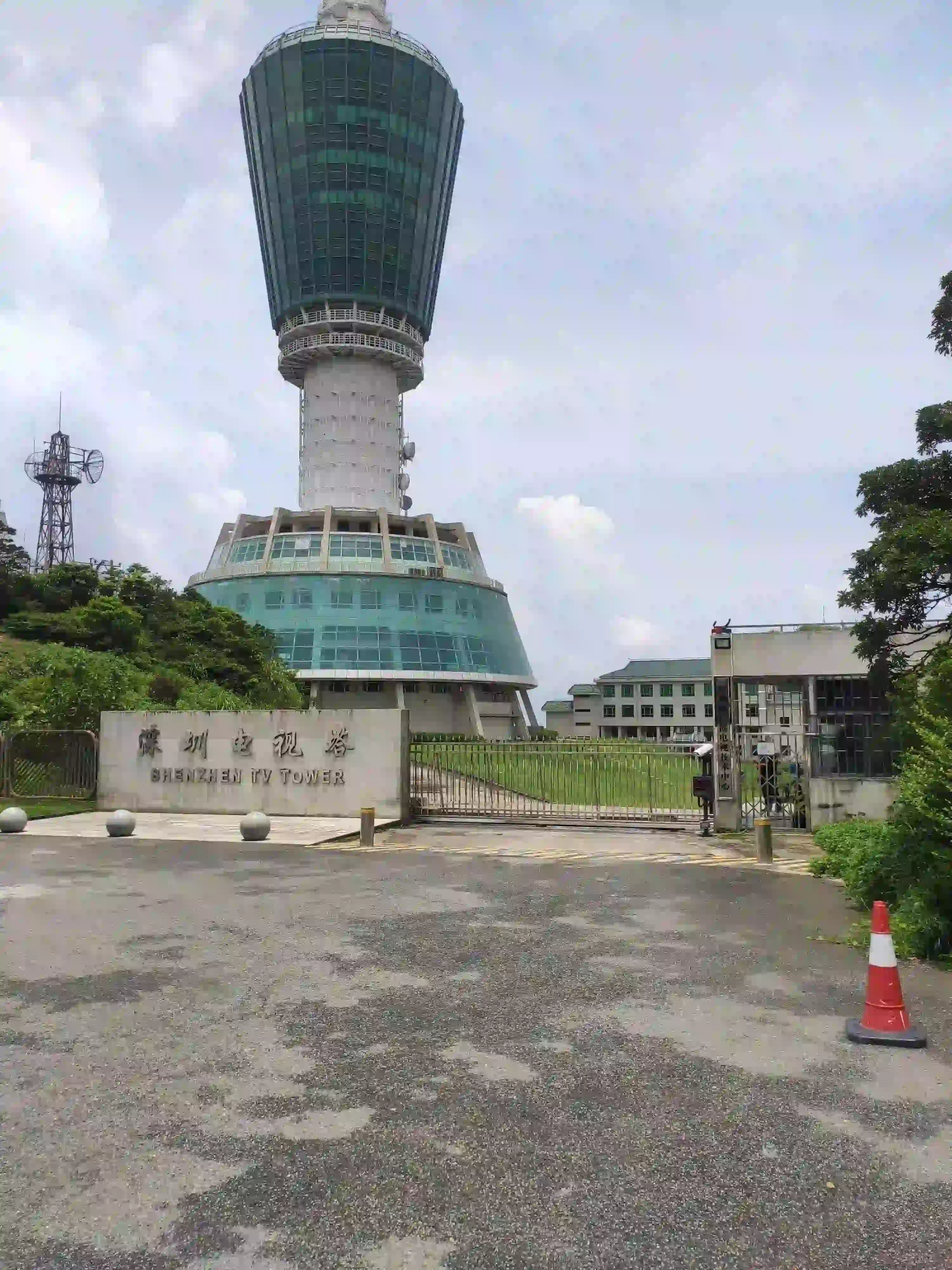 梧桐山-小梧桐-深圳电视塔